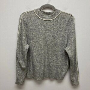 Athleta Womens Gray Luxury Soft Cozy Merino Wool Transit Crew Pullover Sweater L